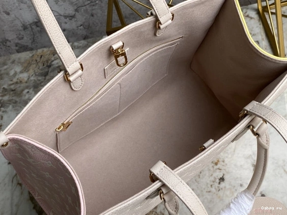 MM LOUIS VUITTON ONTHEGO 0715